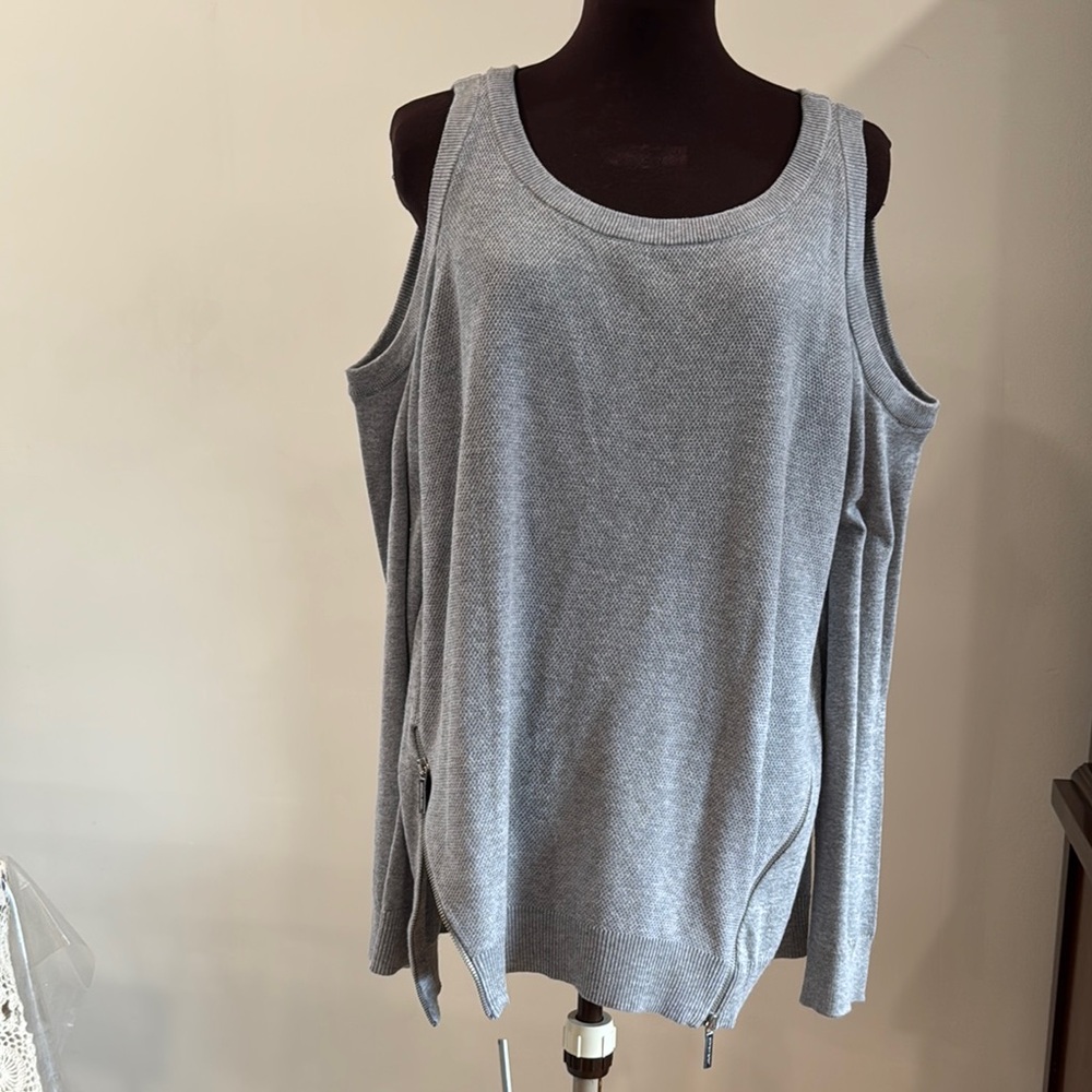 Michael Kors Long Sleeve Cold Shoulder Pique knit novelty sweater